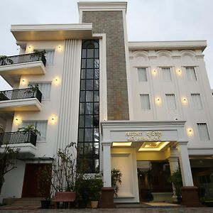 Holy Angkor Deluxe Hotel